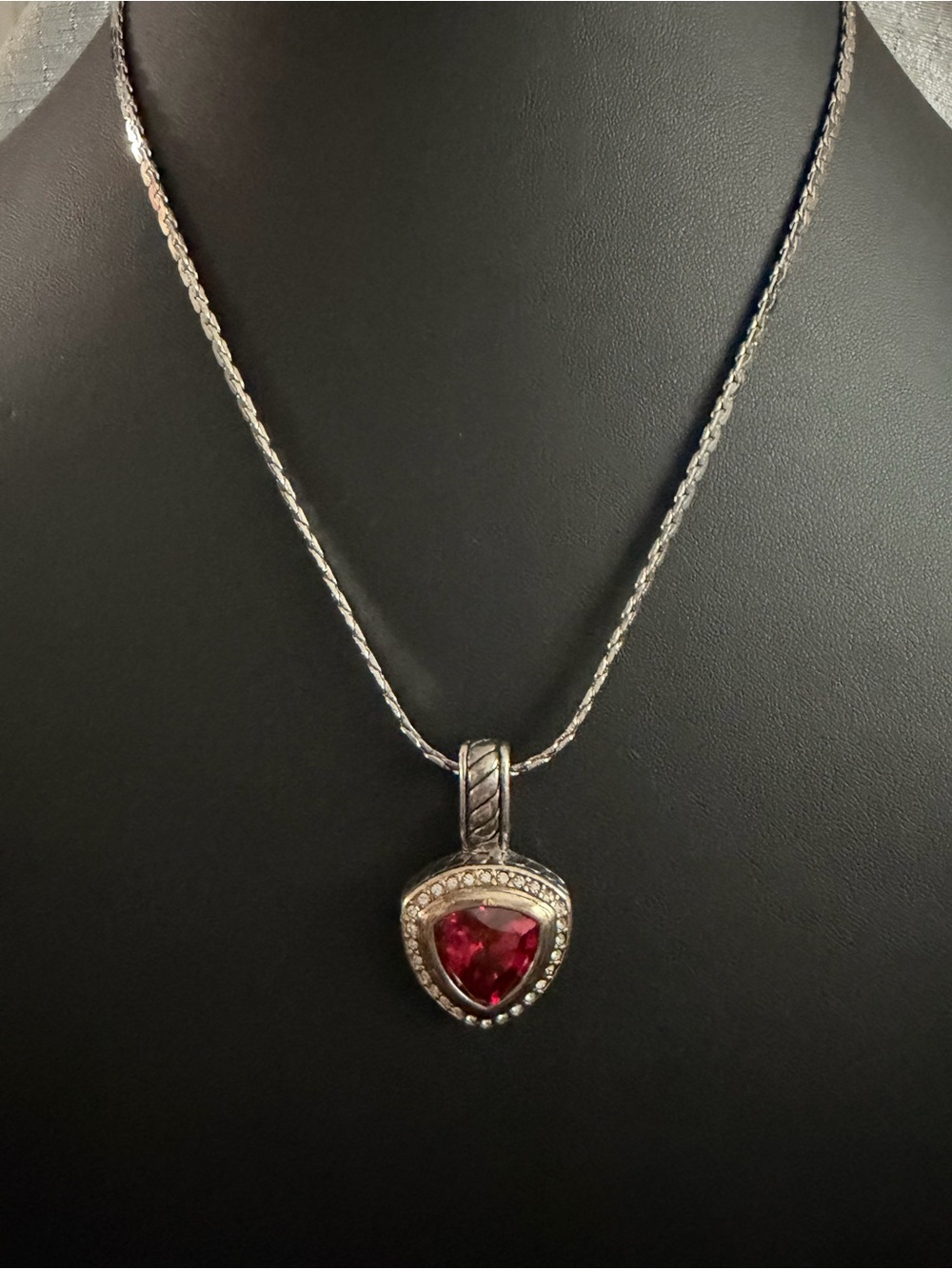 Vintage Style Silver-Tone Heart Pendant Necklace with Red Gem